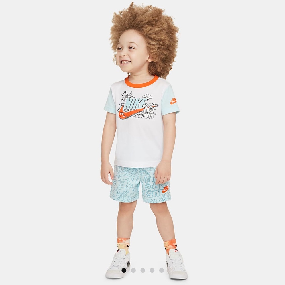 Brand New Baby Boy Nike T-Shirt and Shorts Set, Size 12 Months, NWT